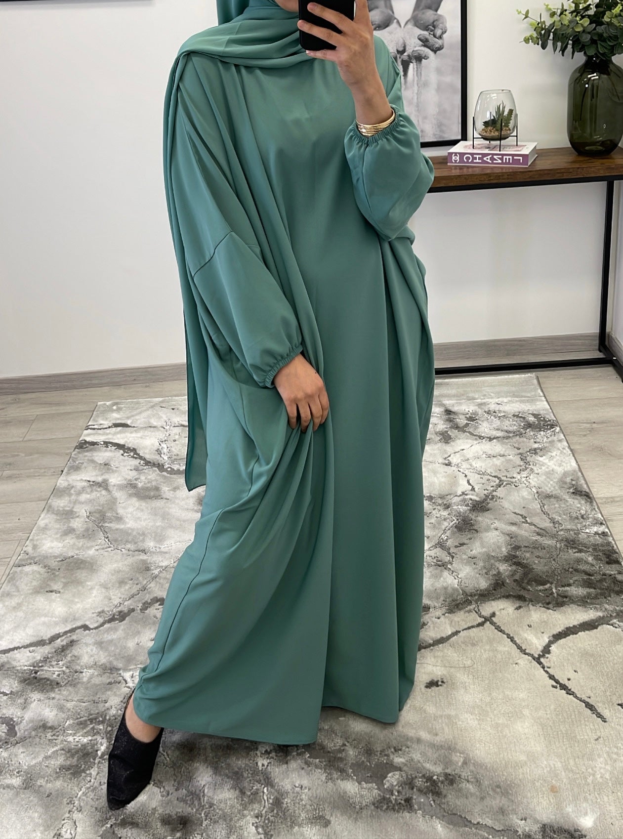 ABAYA FARACHA