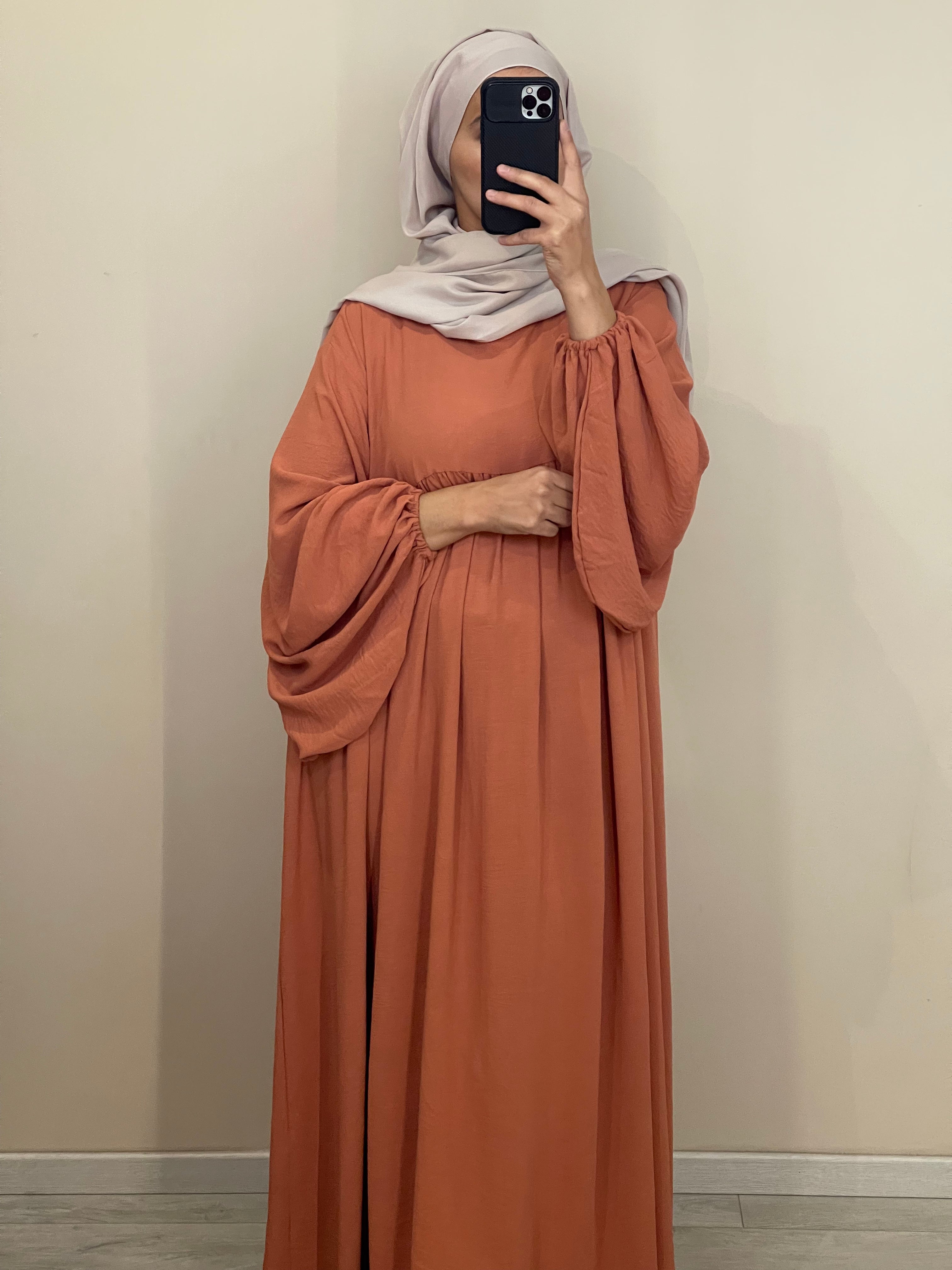 ABAYA AMINA PECHE