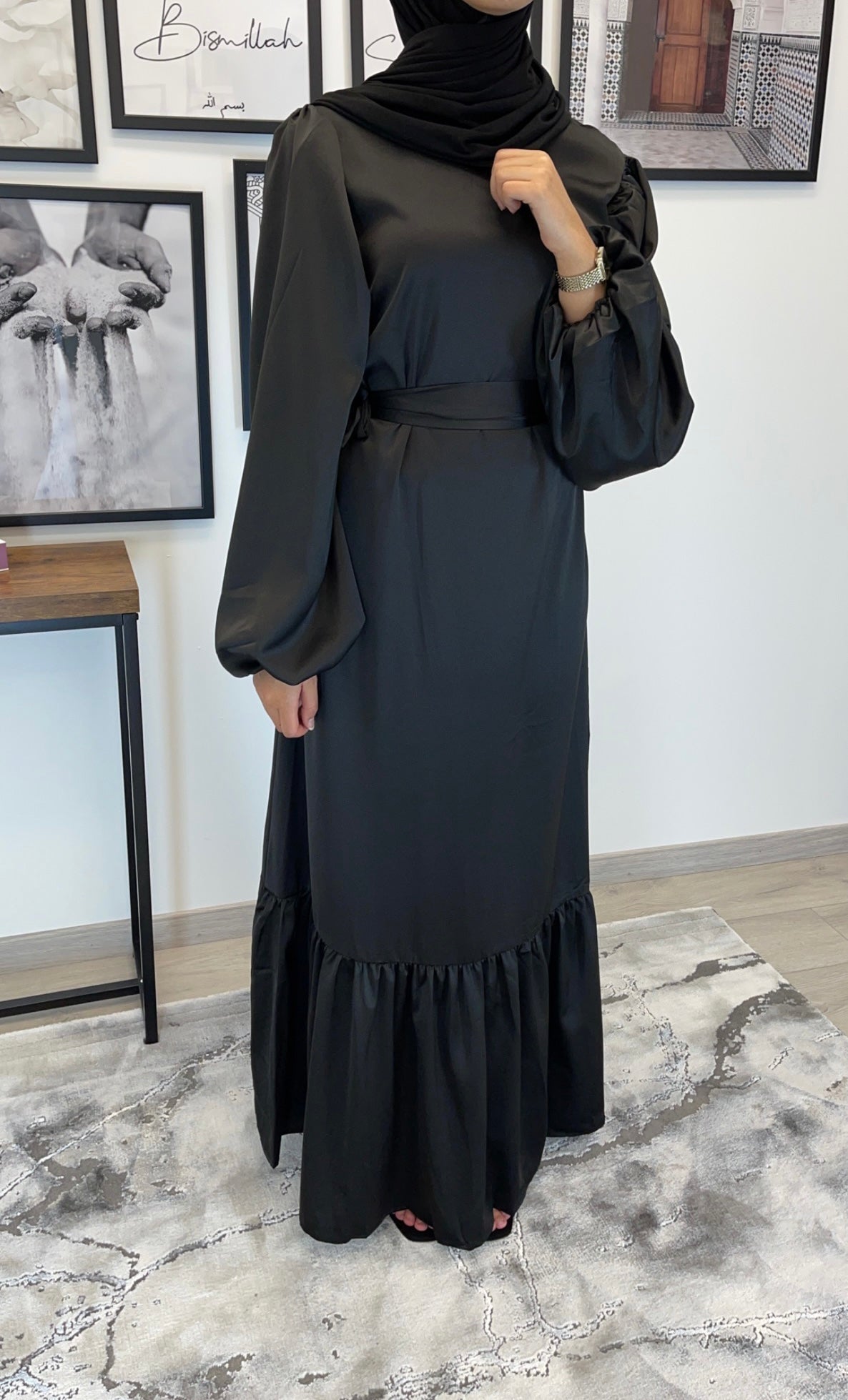 ROBE SATINÉ NOIR