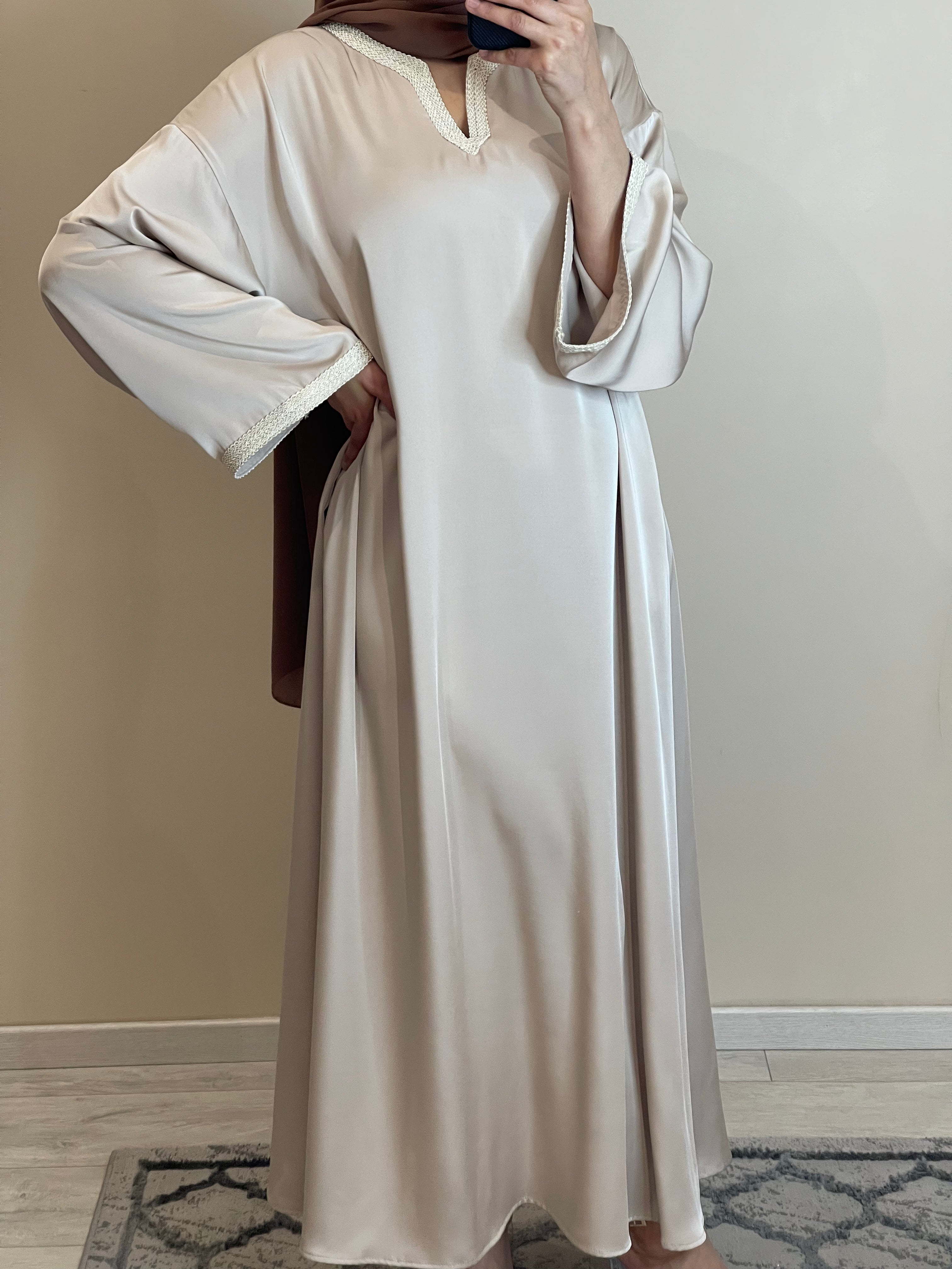 ROBE SATIN SAMIRA