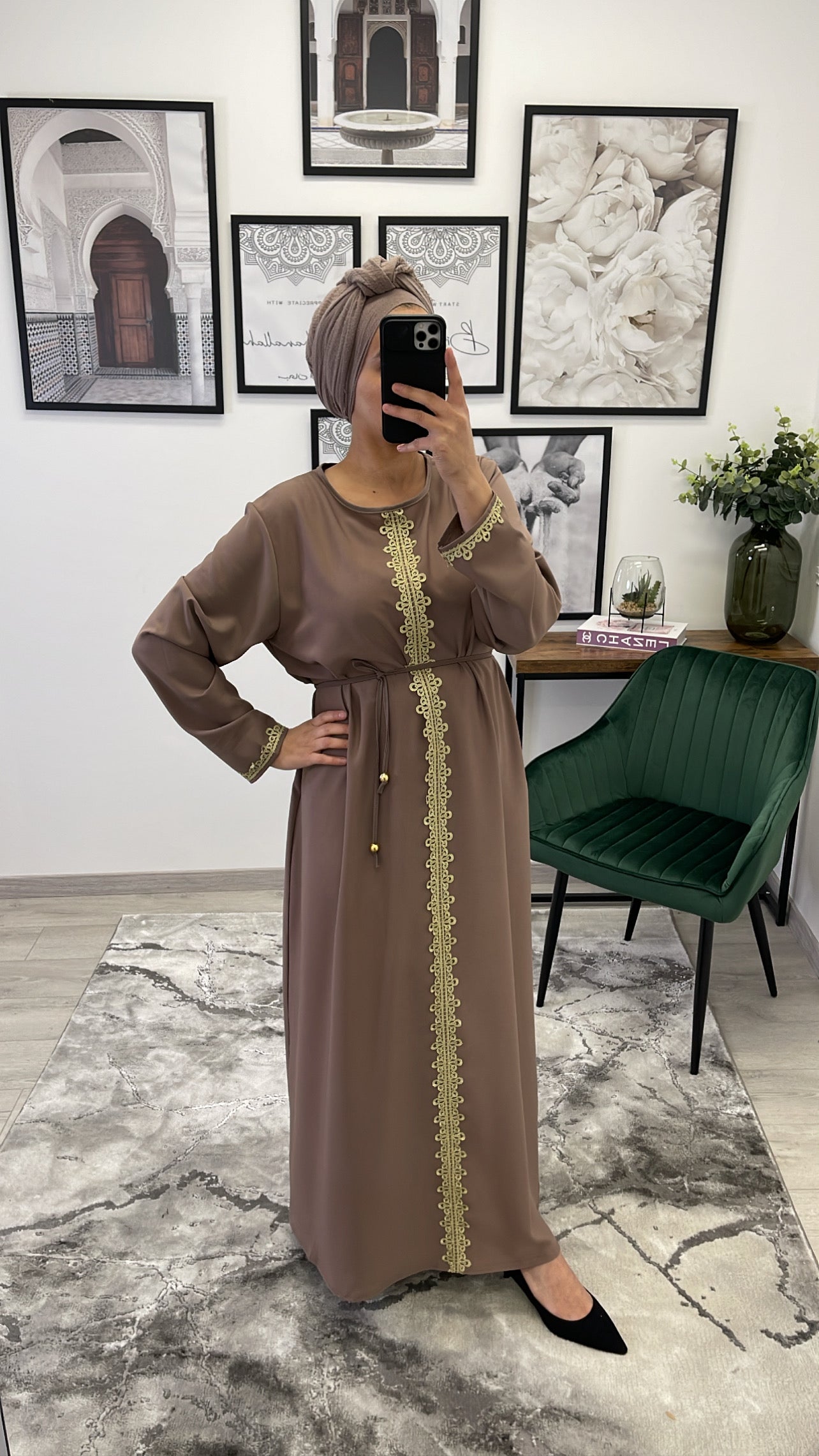 ABAYA ROBE DENTELLE TAUPE