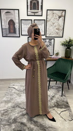 Charger l&#39;image dans la galerie, ABAYA ROBE DENTELLE TAUPE
