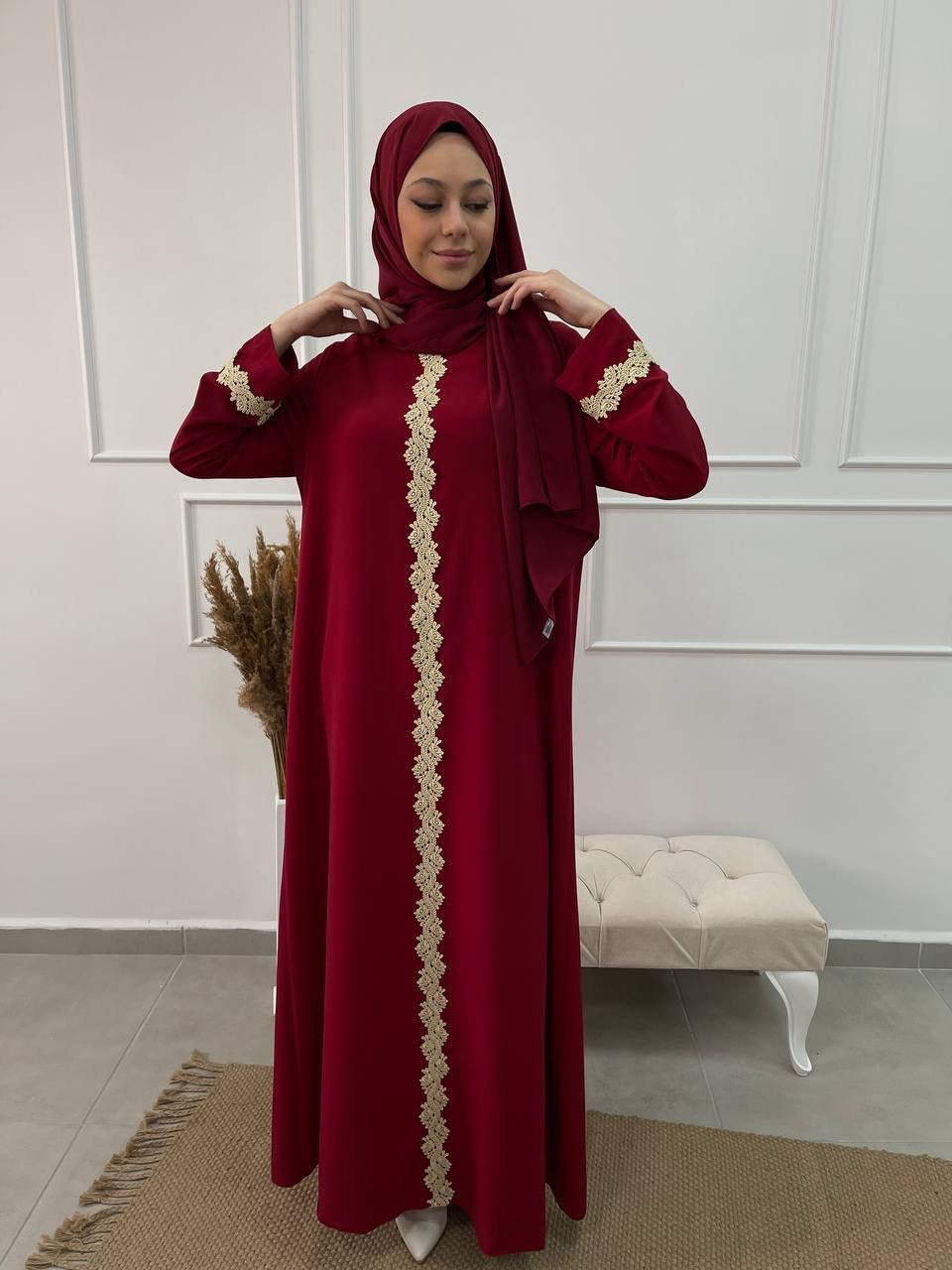 ABAYA BRODÉE